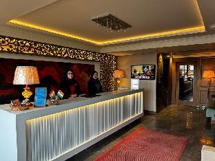 hotel lake view kashmir