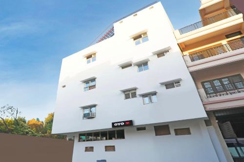 super hotel o super kalpna inn