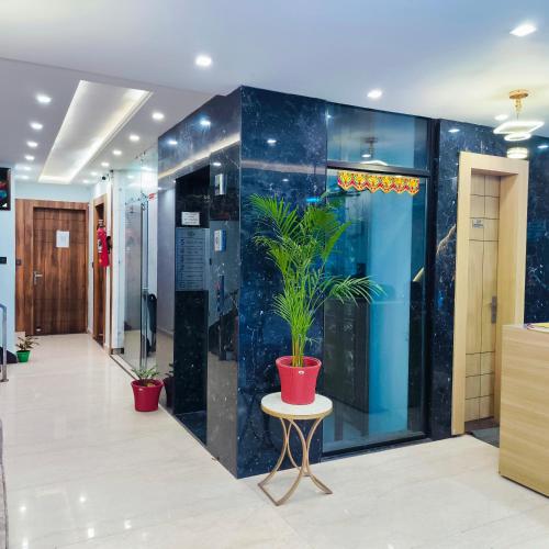 hotel vaidik ganga near parmarth niketan