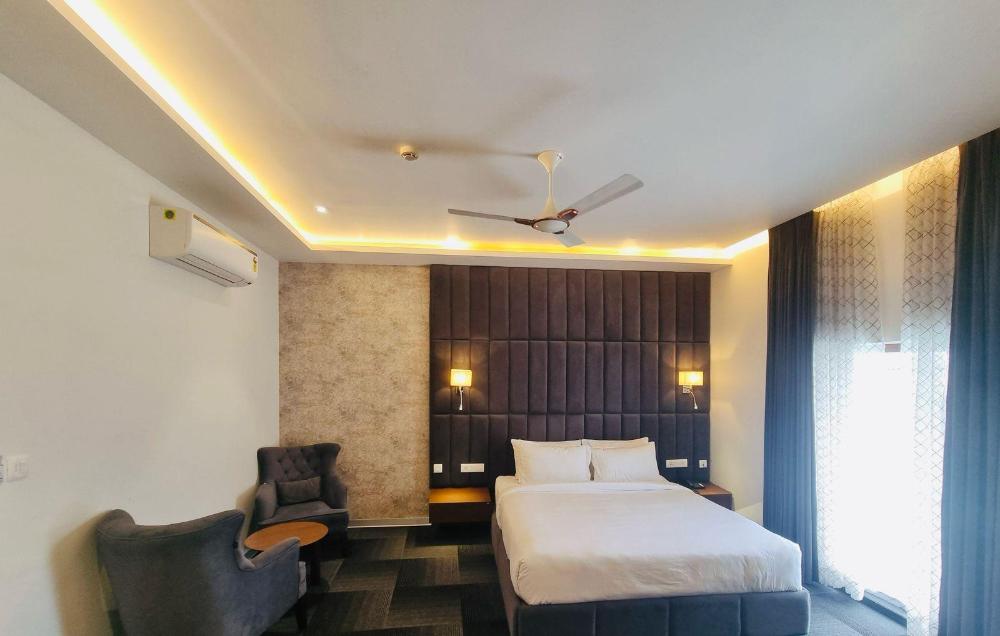 eminence the corbett