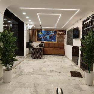 golden oak 5 minutes away from golden temple