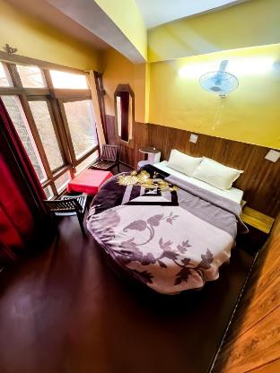 hotel hill bloom near mall road