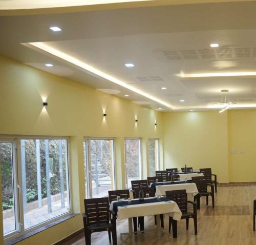 coastal grand akshaya kothagiri