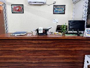 hotel shanti inn 300m from rene tower vfs global