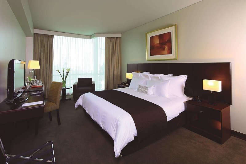 delfines hotel and convention center