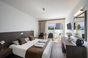 Kapetanios Limassol Hotel,Limassol>>Larnaca,3 star