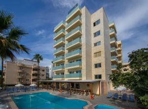Kapetanios Limassol Hotel,Limassol>>Larnaca,3 star