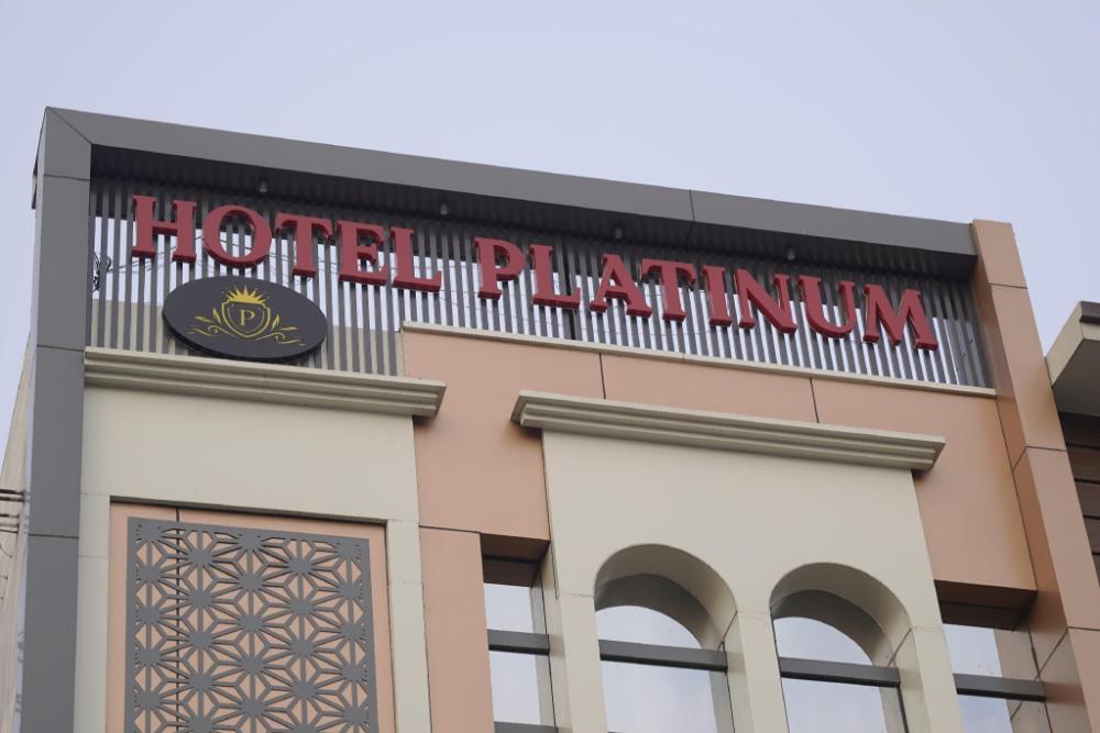 hotel platinum