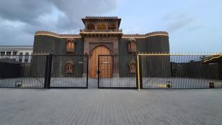 garh girvar resort and spa