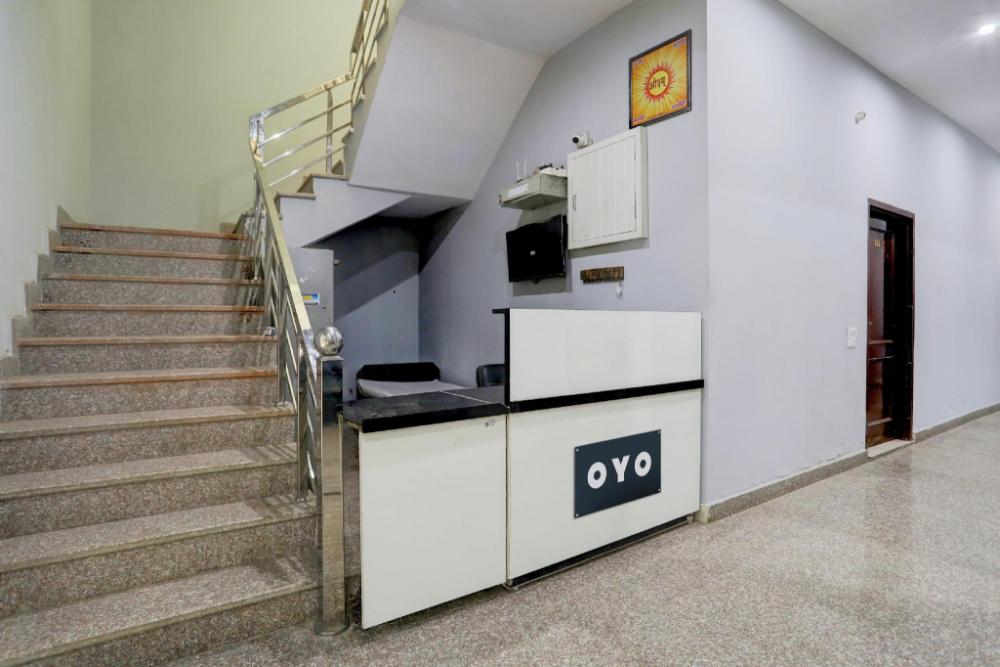 hotel o a hotel