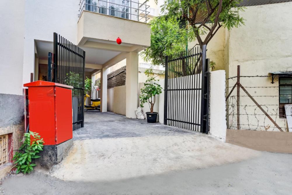 hotel o rova stays near phoenix marketcity viman nagar