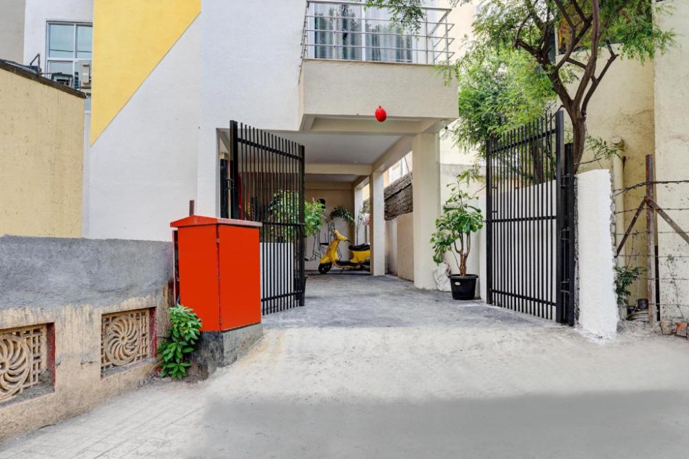 hotel o rova stays near phoenix marketcity viman nagar
