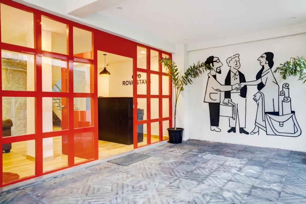 hotel o rova stays near phoenix marketcity viman nagar