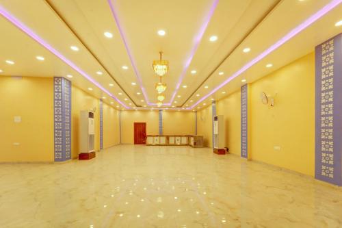 super townhouse oak the dev regency