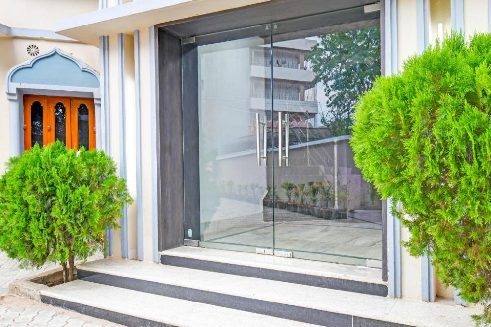 hotel o maa bhubaneswari hotel