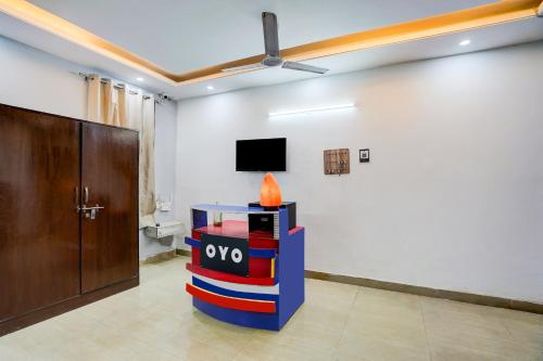hotel o silver key kd plaza near saket metro station
