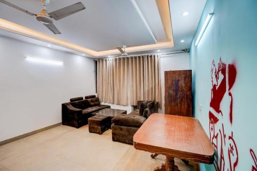 hotel o silver key kd plaza near saket metro station
