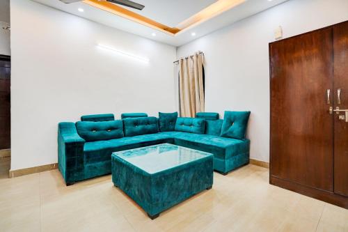 hotel o silver key kd plaza near saket metro station