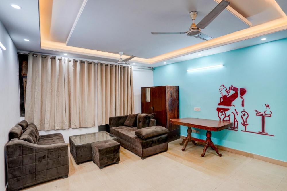 hotel o silver key kd plaza near saket metro station