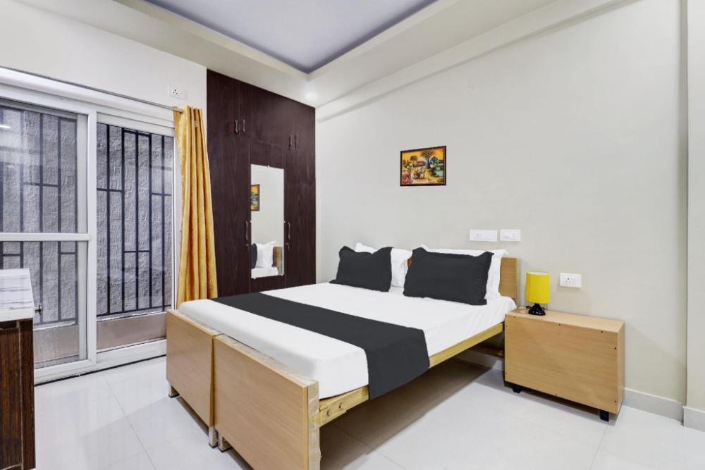 super hotel o sri harshitha grand near zudio star bazaar kundalhalli gate