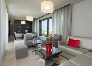 Melia Lisboa Aeropuerto,Olivais>>Lisbon,4 star