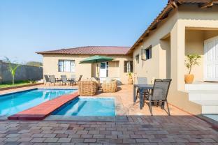 The Crescent Victoria Falls,1225 Aerodrom Lowdensity,3 star