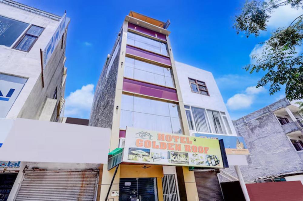 hotel golden roof