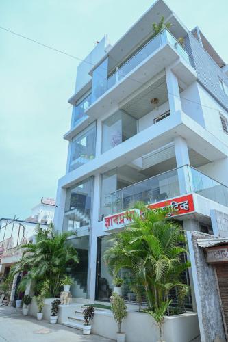 dnyanprabha executive