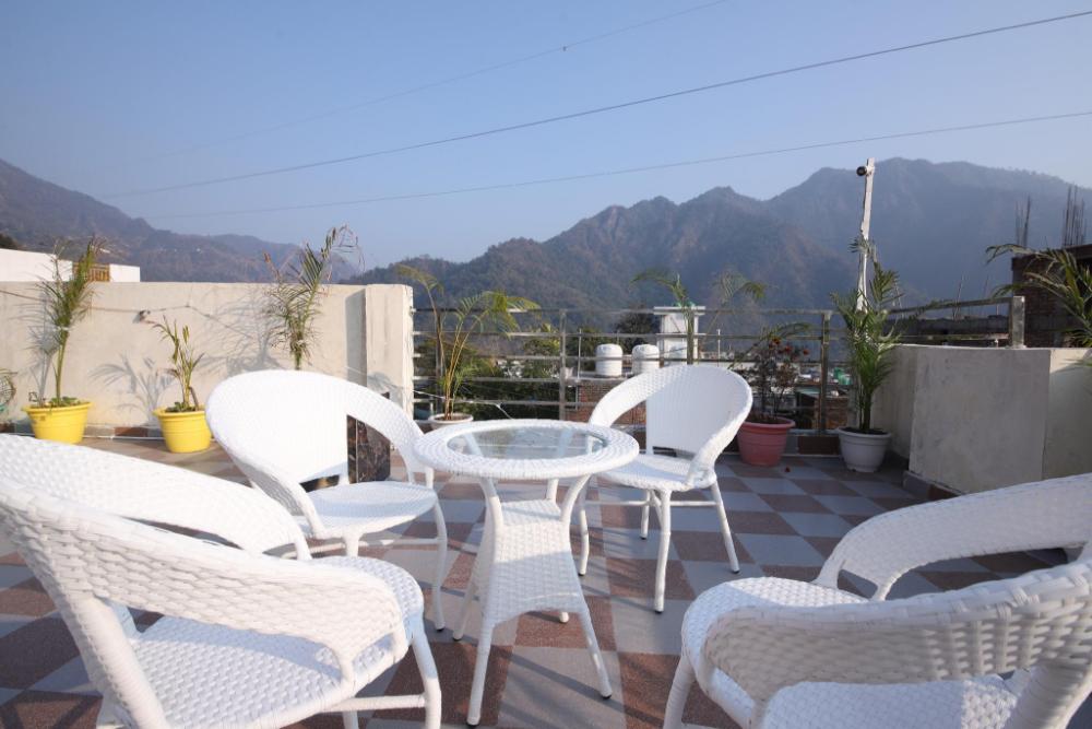 perfectstayz b2l hills tapovan