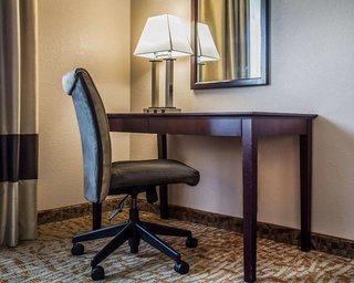Quality Inn,Near Kenan Center,3 star