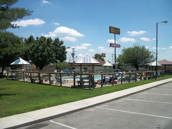 budget host westgate inn