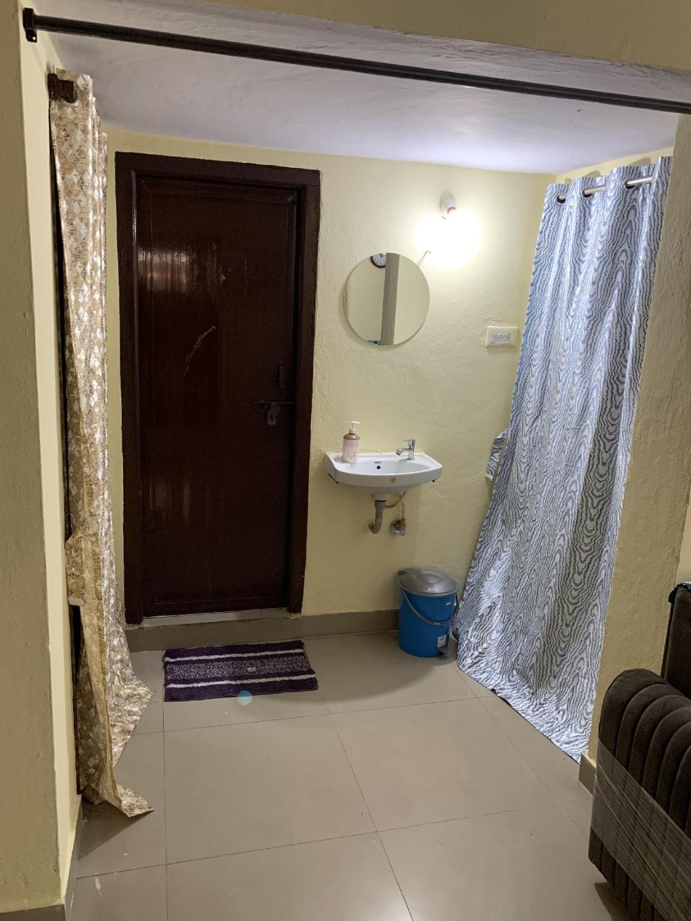 kesarhomes 2ndfloor 2bhkflat lift ac kukatpally