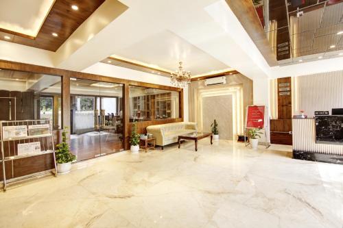 marks hotel and banquet