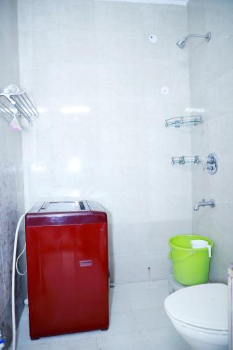 divine india service apartment 3bhk e28 saket 1b