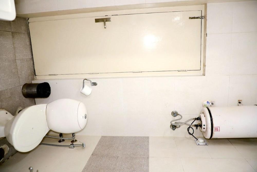 divine india service apartment 3bhk e28 saket 1b