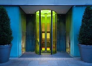 St Martins Lane London,Covent Garden>>Charing Cross,5 star