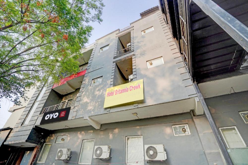 super hotel o britania chowk