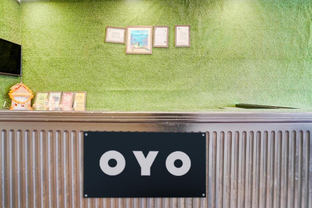 super hotel o britania chowk