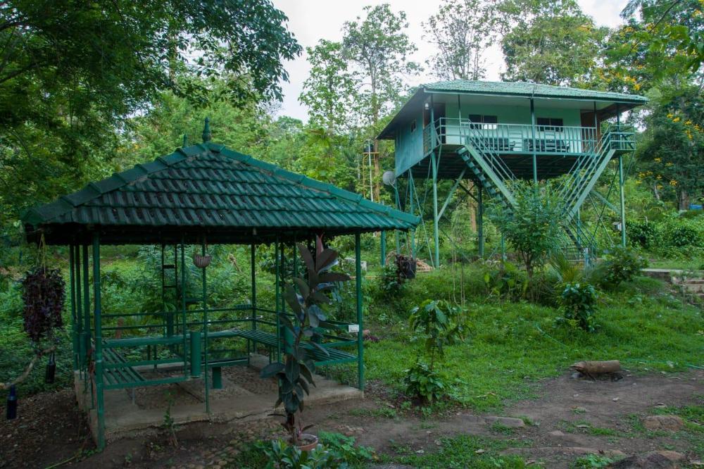 vanatheeram resorts kattikulam tholppety wayanad