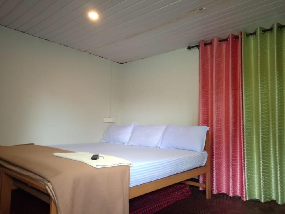 vanatheeram resorts kattikulam tholppety wayanad