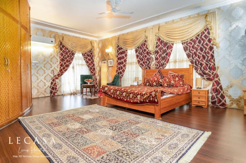 lecasa luxury homestay