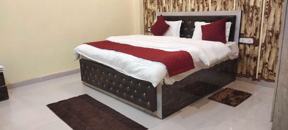 hotel o suryavanshi palace