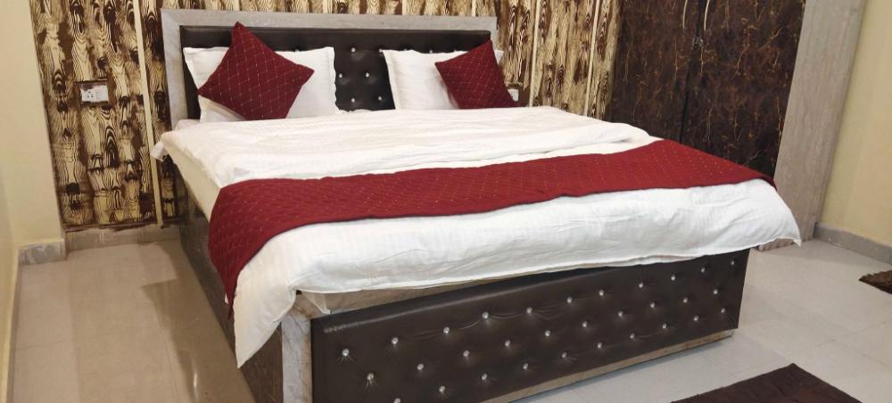 hotel o suryavanshi palace