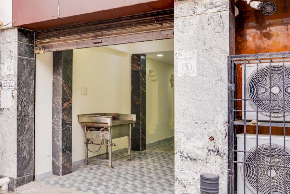 super hotel o elite inn near loyola college