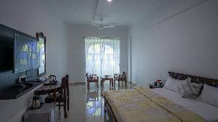 doongar fort 7 km from ambaji