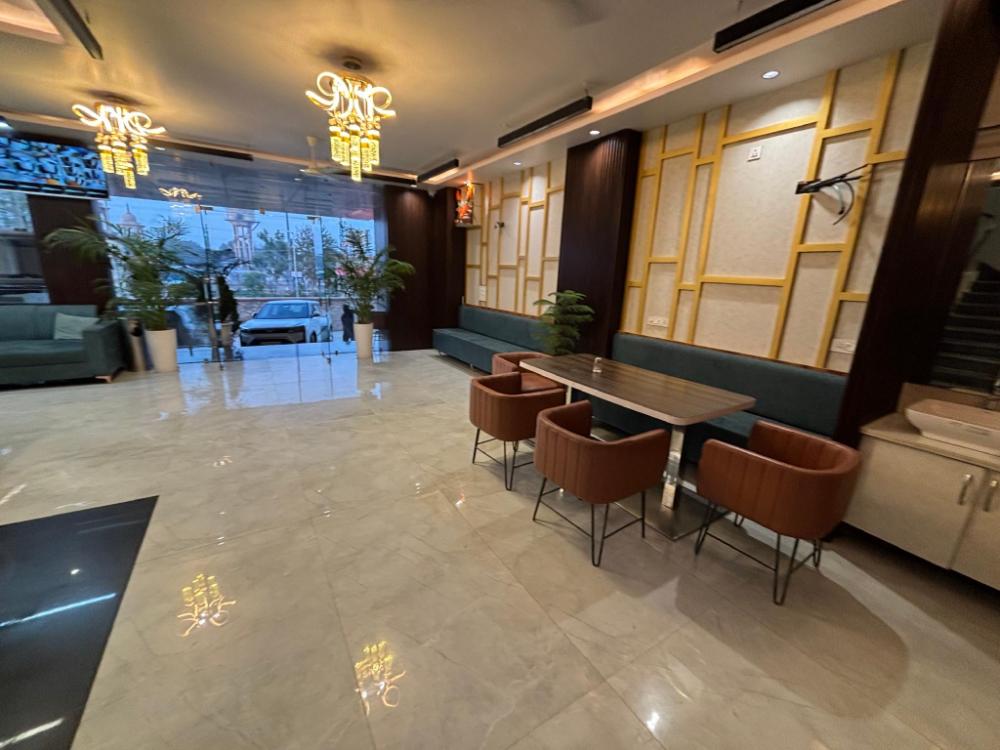 hotel modern palace