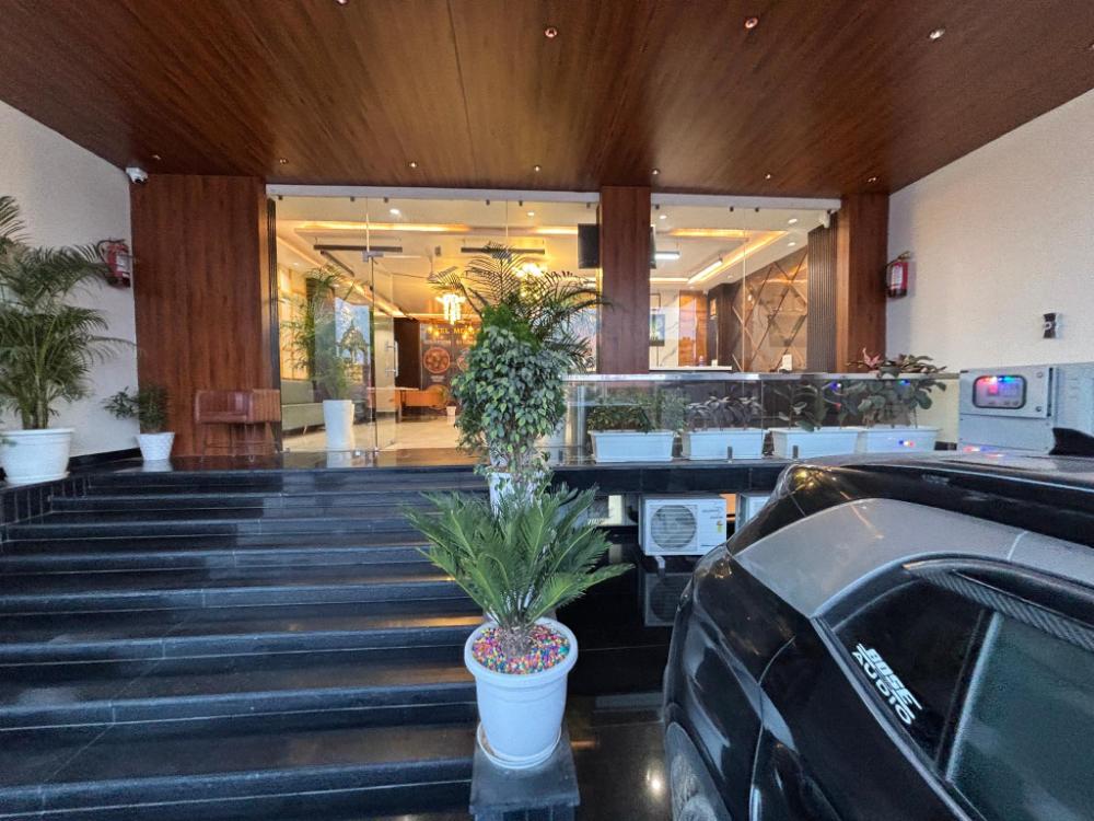hotel modern palace