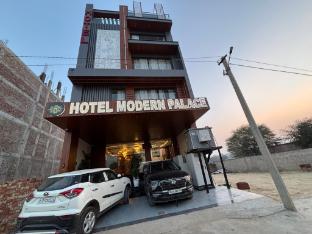 hotel modern palace