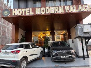 hotel modern palace