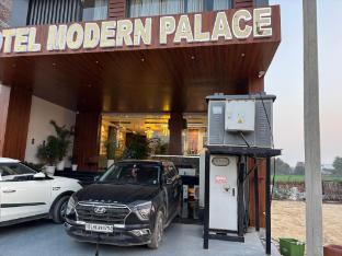 hotel modern palace